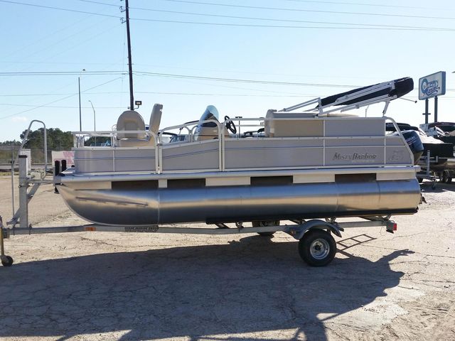 Pontoon | New and Used Boats for Sale in Mississippi